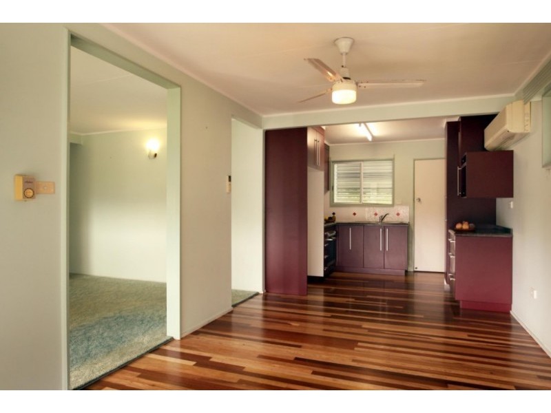 8 Catalonia Street, Kirwan QLD 4817