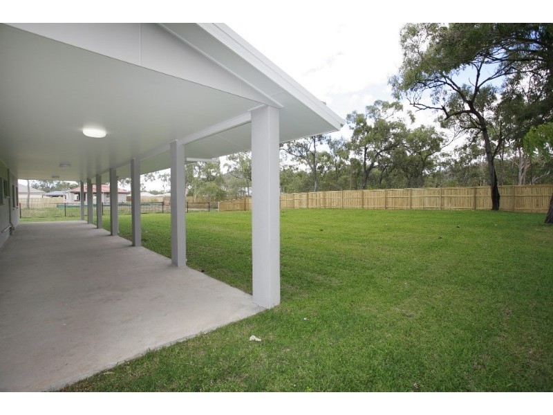 20 Parklands Drive, Mount Louisa QLD 4814