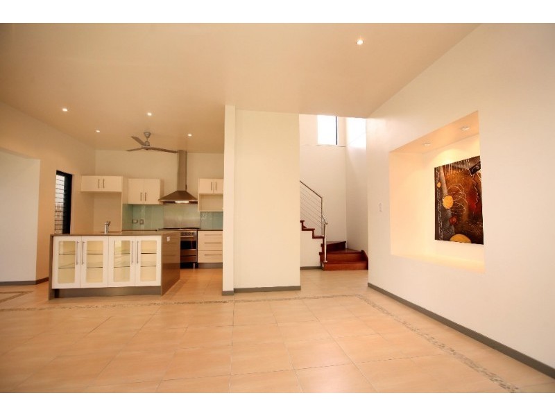 28B Jamaica Cresc, Bushland Beach QLD 4818