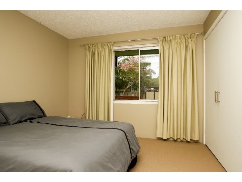 2 Healy Street, Mundingburra QLD 4812