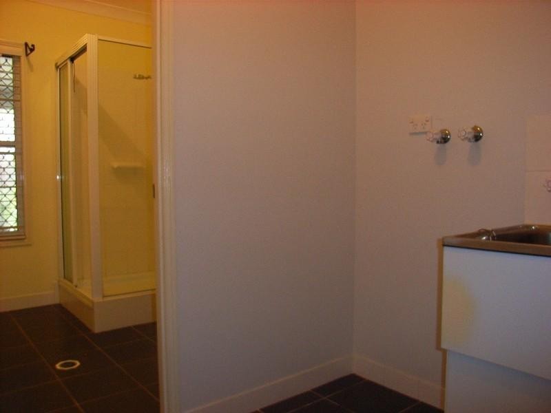 Railway Estate QLD 4810