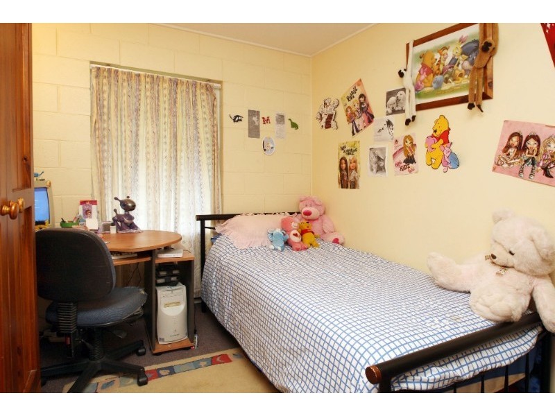 25 Hatchett Street, Cranbrook QLD 4814