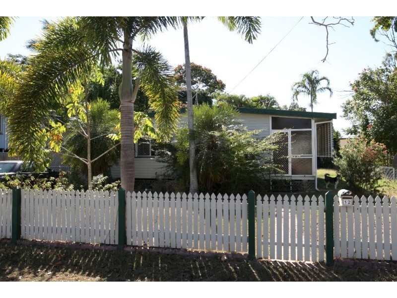 12 Fraser Avenue, Cranbrook QLD 4814