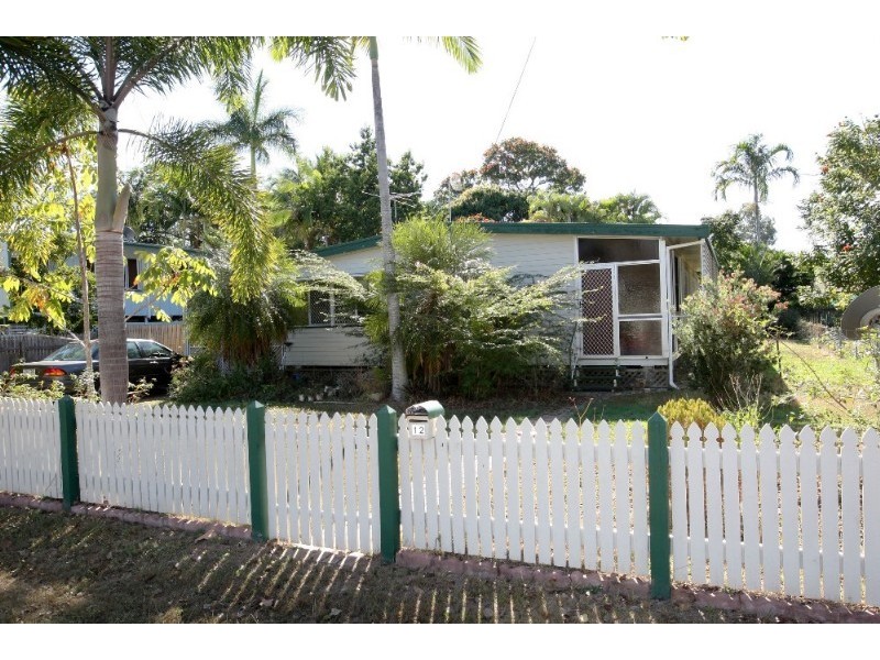 12 Fraser Avenue, Cranbrook QLD 4814