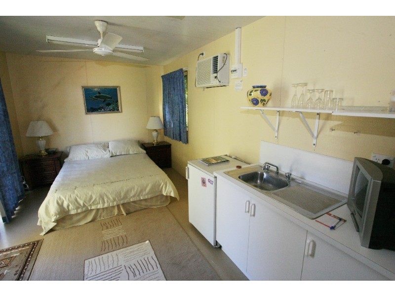 221 Kelso Drive, Kelso QLD 4815