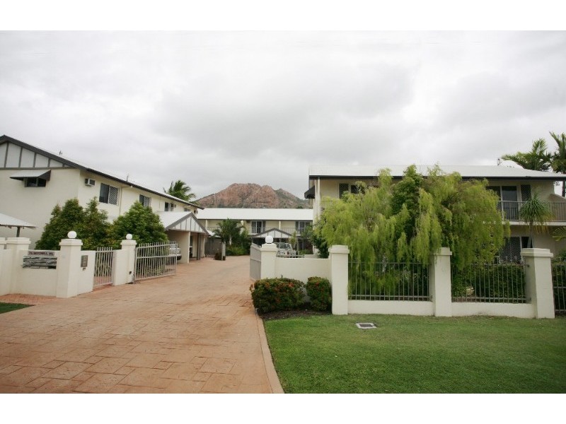 76-78 Mitchell Street, North Ward QLD 4810