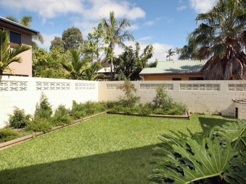 6/8 Goldring Street, Hermit Park QLD 4812