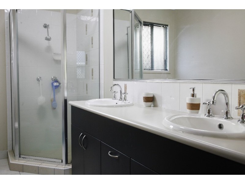 14 Henley Court, Kirwan QLD 4817