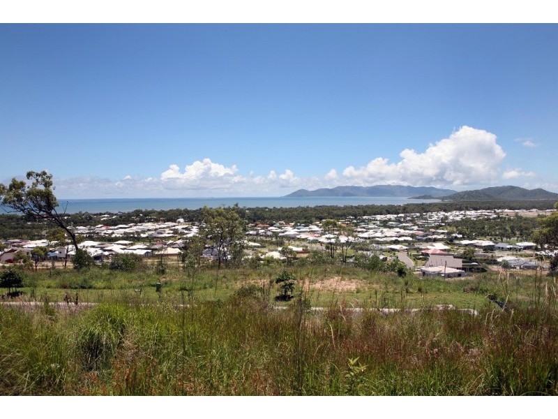 88 Goicoechea Drive, Bushland Beach QLD 4818