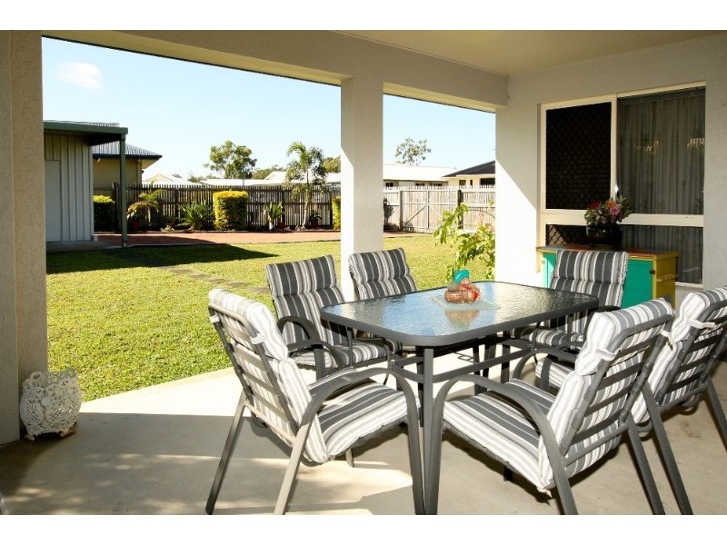 15 Brenton Circuit, Deeragun QLD 4818