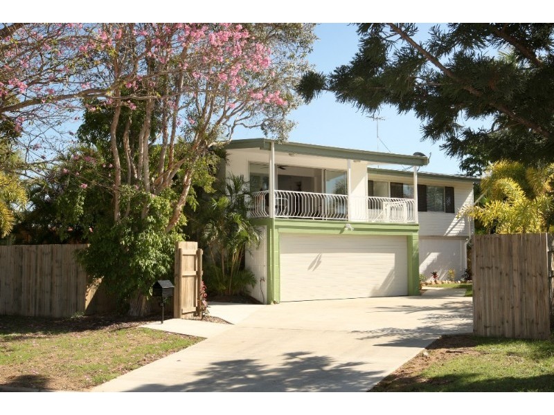 13 Buckby Street, Pallarenda QLD 4810