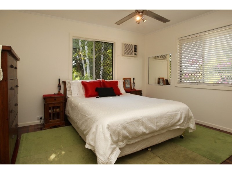 13 Buckby Street, Pallarenda QLD 4810