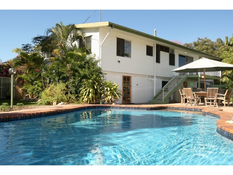 13 Buckby Street, Pallarenda QLD 4810