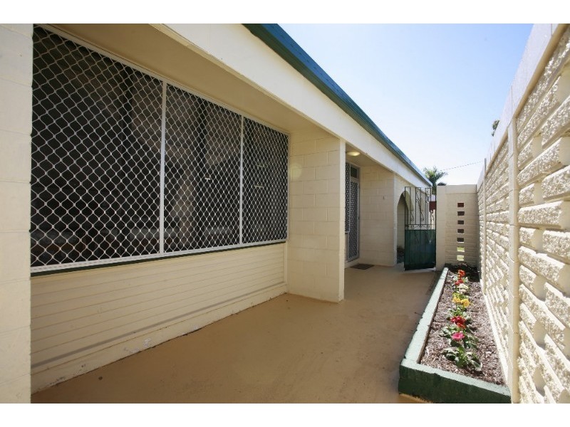 8 Haydon Crescent, Heatley QLD 4814