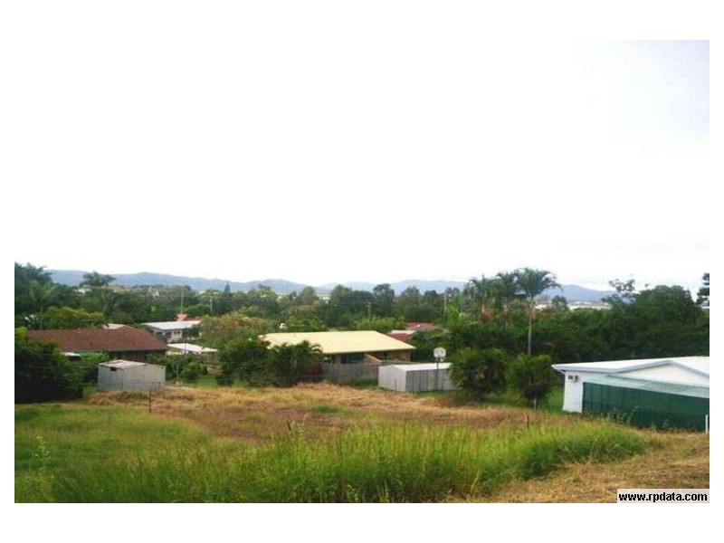 13 Glasgow Avenue, Mount Louisa QLD 4814