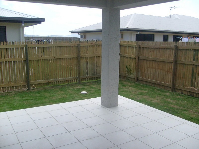 Mount Louisa QLD 4814