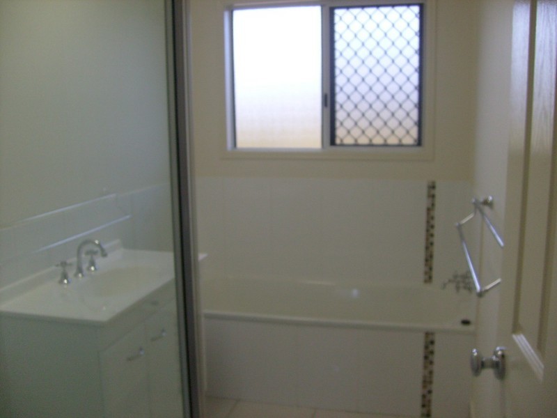 Mount Louisa QLD 4814