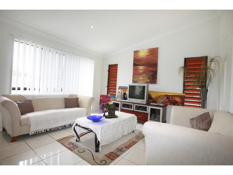 37 Grosvenor Street, Pimlico QLD 4812