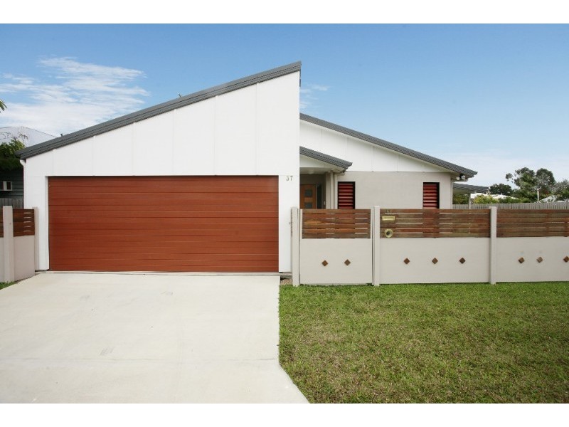 37 Grosvenor Street, Pimlico QLD 4812