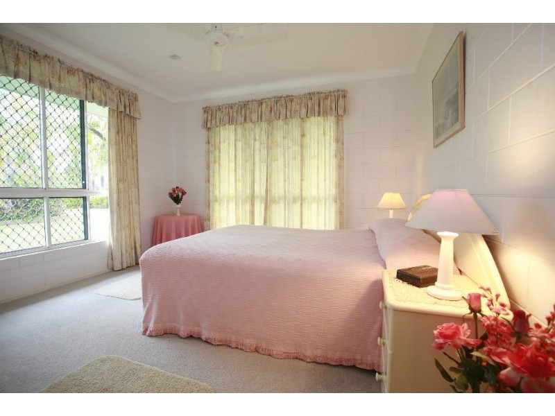 31 Borton Street, Balgal Beach QLD 4816