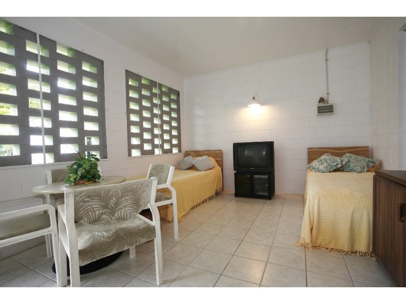 31 Borton Street, Balgal Beach QLD 4816