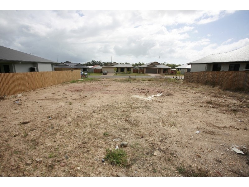 64 Shutehaven Circuit, Bushland Beach QLD 4818