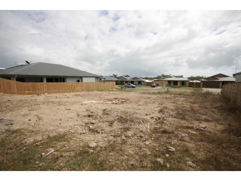 64 Shutehaven Circuit, Bushland Beach QLD 4818