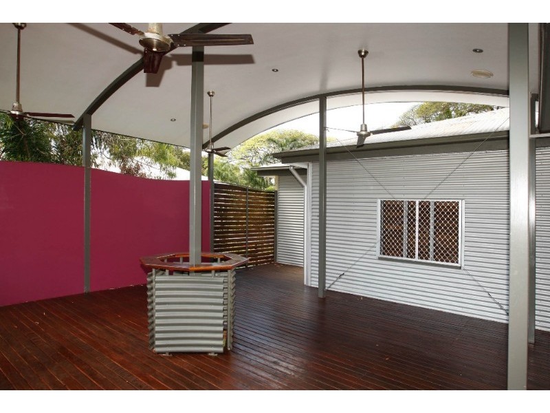 40 Wellington Street, Mundingburra QLD 4812