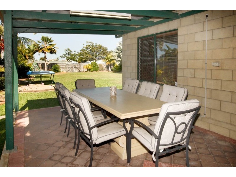 25 Spruce Street, Kirwan QLD 4817