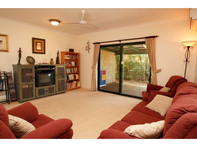 25 Spruce Street, Kirwan QLD 4817