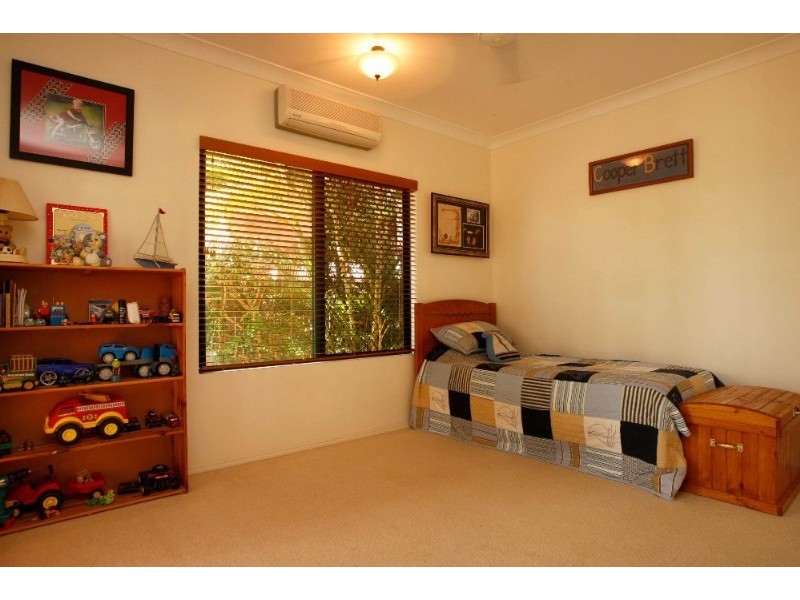 25 Spruce Street, Kirwan QLD 4817