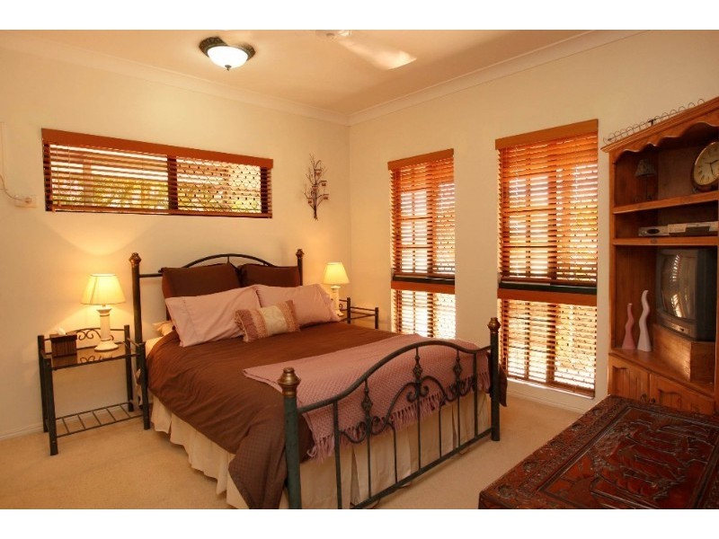 25 Spruce Street, Kirwan QLD 4817