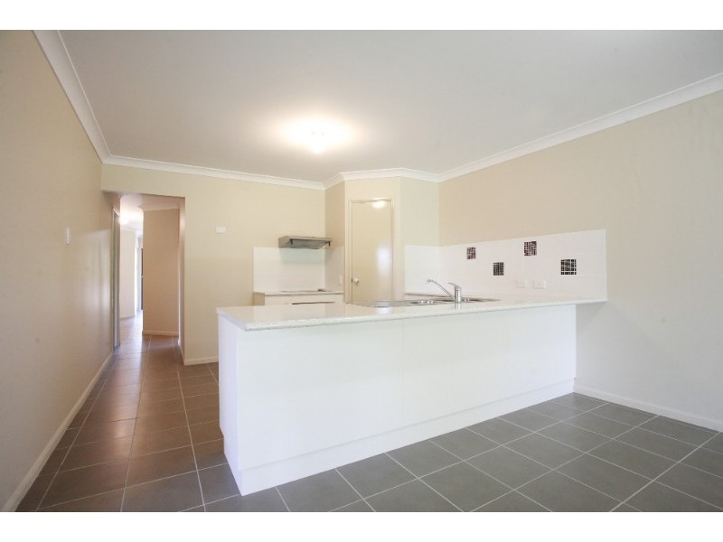 8 Abbott Street, Oonoonba QLD 4811