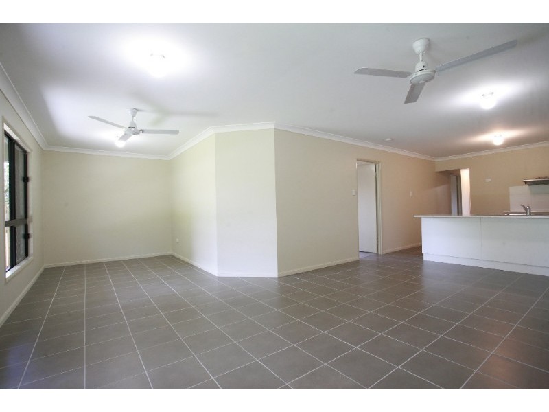 8 Abbott Street, Oonoonba QLD 4811