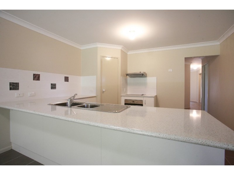 8 Abbott Street, Oonoonba QLD 4811