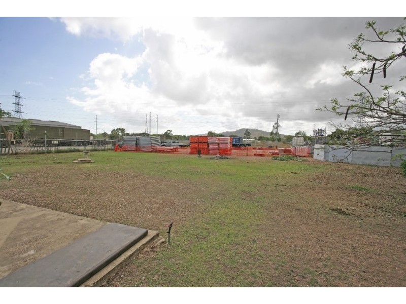 3 Pretoria Street, Stuart QLD 4811