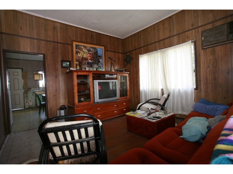 3 Pretoria Street, Stuart QLD 4811