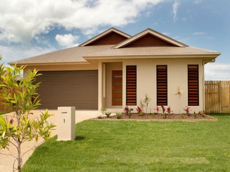 1 Rokeby Court, Bushland Beach QLD 4818