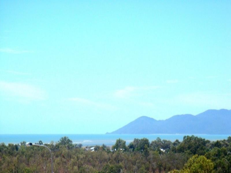 140 Goicoechea Drive, Bushland Beach QLD 4818