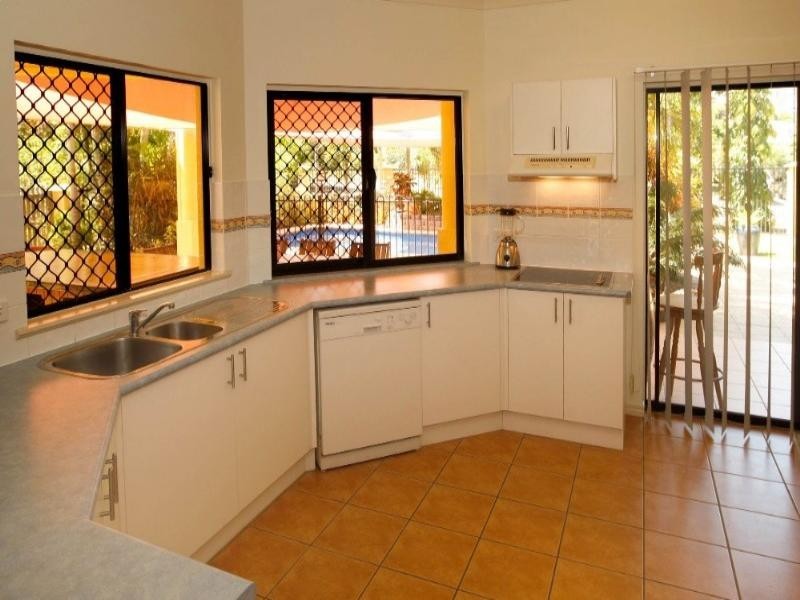 53 Waterview Drive, Bushland Beach QLD 4818