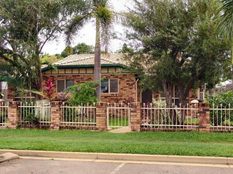 1/7 Rose Street, North Ward QLD 4810