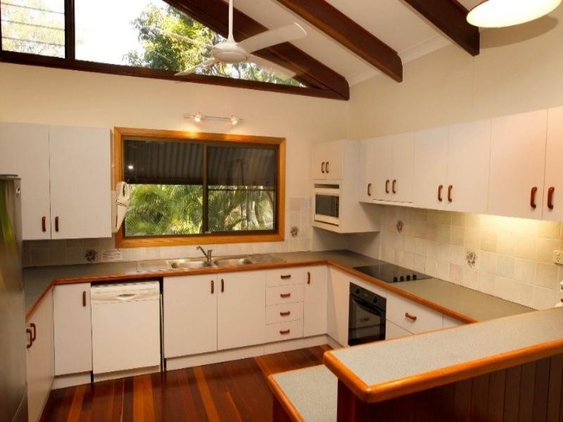 6 Appian Way, Magnetic Island QLD 4819