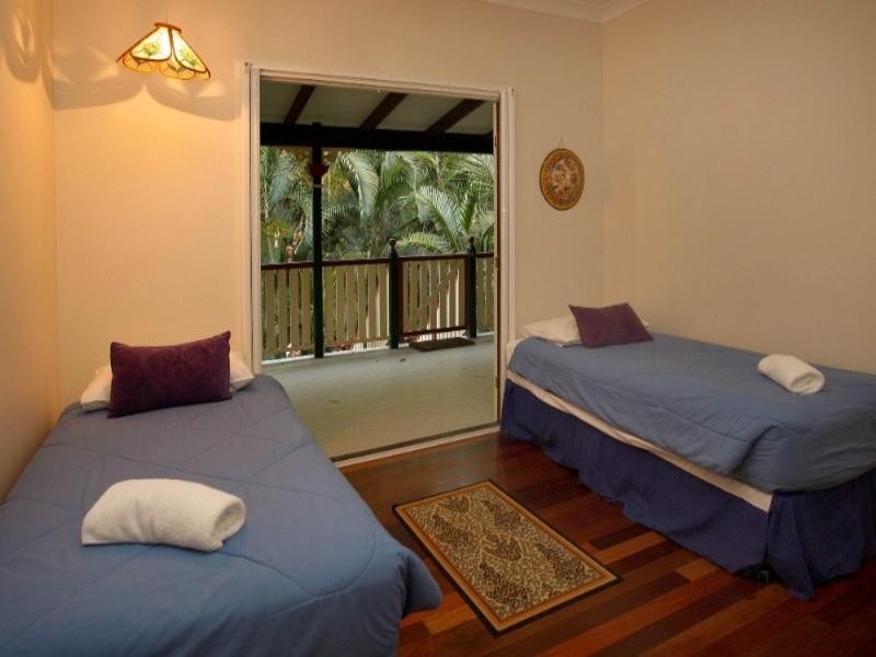 6 Appian Way, Magnetic Island QLD 4819