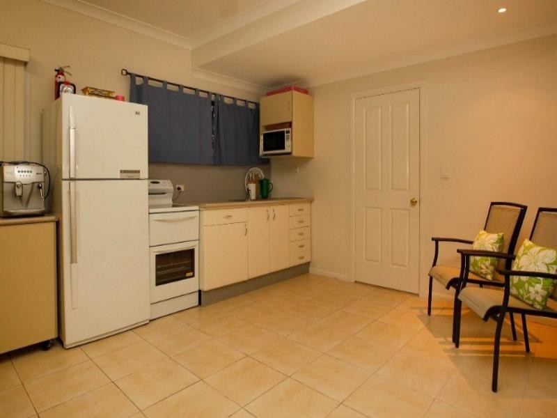 6 Appian Way, Magnetic Island QLD 4819