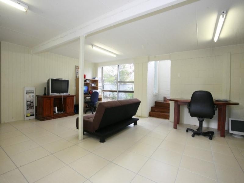 18 Marlynda Avenue, Cranbrook QLD 4814