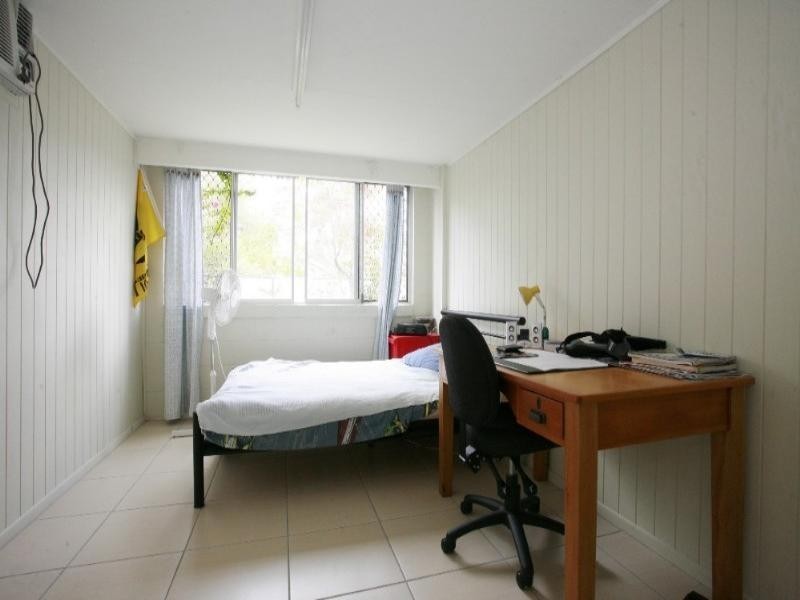 18 Marlynda Avenue, Cranbrook QLD 4814