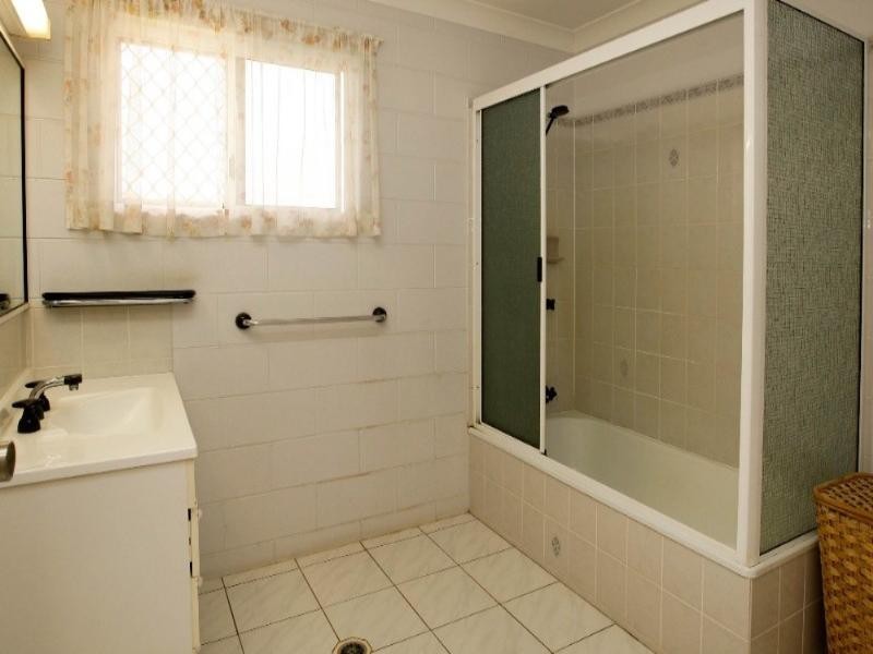 265 Charles Street, Heatley QLD 4814