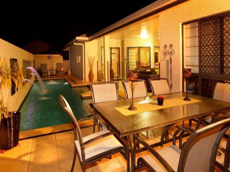 22 Heliconia Court, Mount Louisa QLD 4814