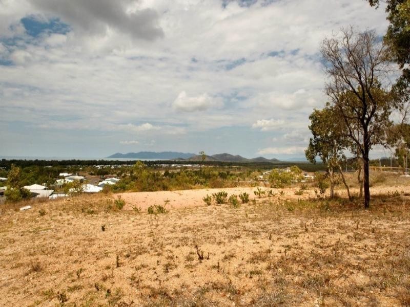 45 Goicoechea Drive, Bushland Beach QLD 4818