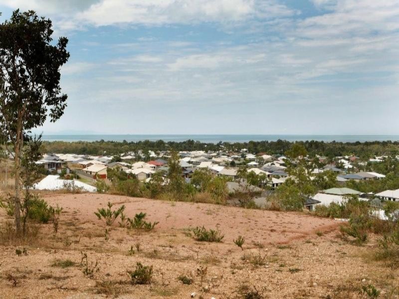 45 Goicoechea Drive, Bushland Beach QLD 4818